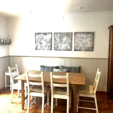 La Casa De Ardillas *